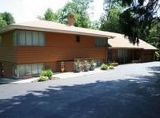 526 E Rugby Pl, Woodbury, NJ 08096