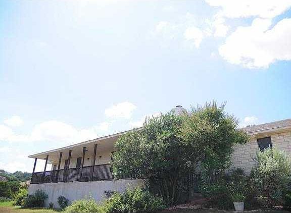 2nd image of 604 Newport Dr