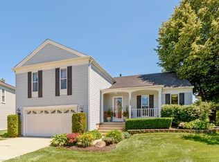 1303 Gail Dr, Buffalo Grove, IL