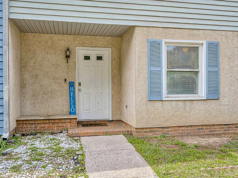 3003 Creek View Ct — Photo 3