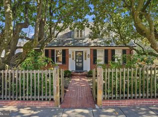 3515 36th St NW, Washington, DC 20016