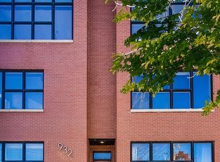 932 N Racine Ave UNIT 2N, Chicago, IL 60642
