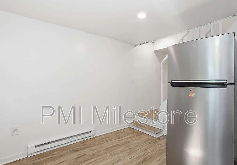 316 N High St — Photo 7
