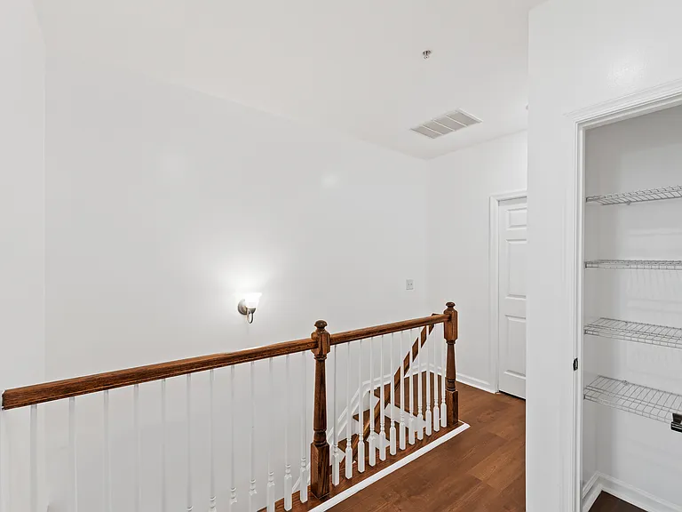 147 Wesmont Dr — Photo 21