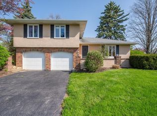 3970 Ridgewood Dr, Hilliard, OH 43026