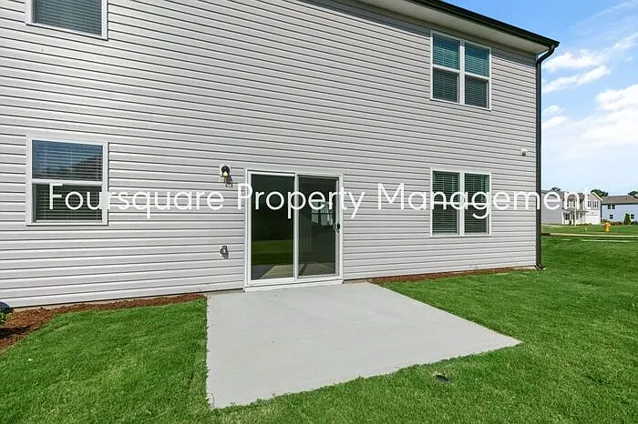 1716 Luna Way — Photo 6