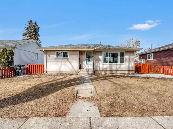 4238 117th Ave NW, Edmonton, AB T5W 0Y4