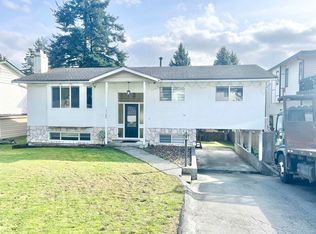 13180 99th Ave, Surrey, BC V3T1E9