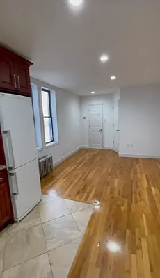 Rented by Hagstrom Management Inc | media 12