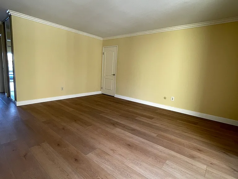 6401 Mount Ada Rd #137 — Photo 3