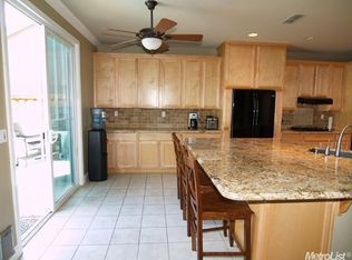 1878 Packsaddle St, Oakdale, CA