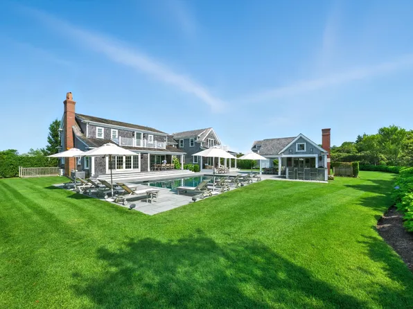 24 Flintlock Rd, Nantucket, MA 02554