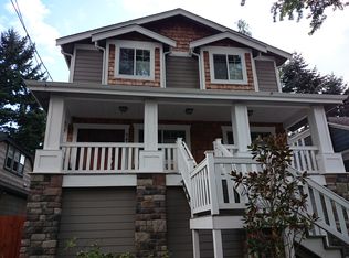 743 NE 56th St, Seattle, WA 98105