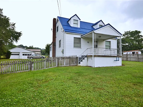 709 Brinkerton Rd, Greensburg, PA 15601