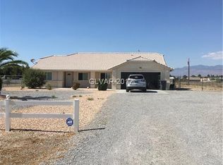 1290 E Deerskin St, Pahrump, NV 89048