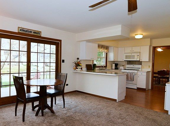 4th image of 35421 N Donald Ct