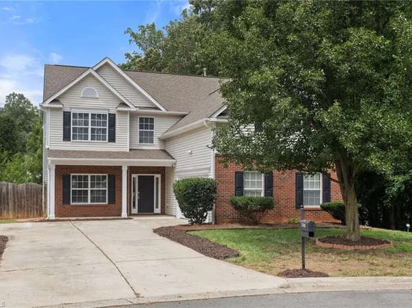 5560 Frances Ct, Winston Salem, NC 27105