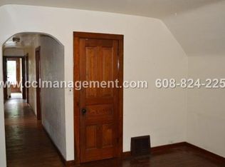 16 N Broom St APT 3, Madison, WI 53703