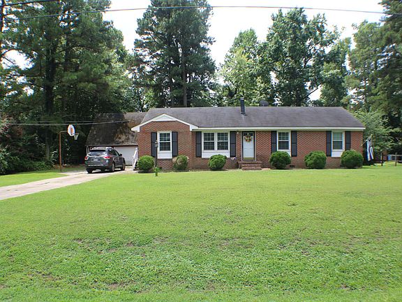 2nd image of 125 Holly Cove St