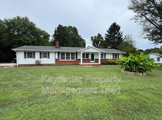 8020 Linville Rd, Oak Ridge, NC 27310