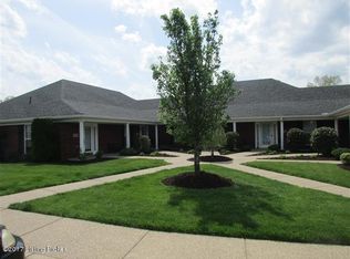 10002 Chenoweth Vista Way, Louisville, KY 40299