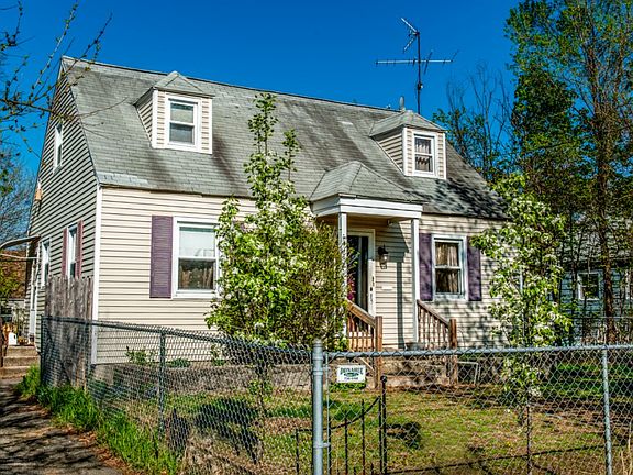 2nd image of 242 Pheland St