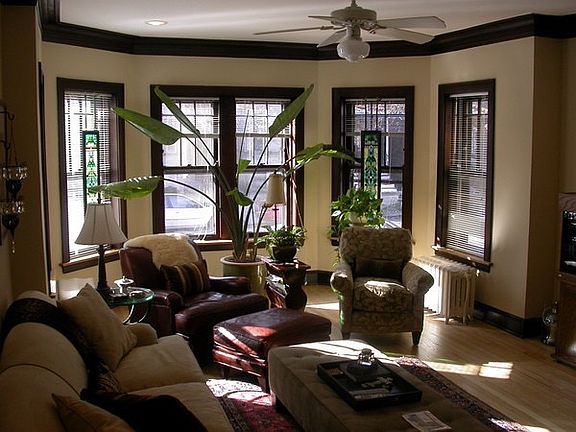 2nd image of 1414 W Berwyn Ave #1E