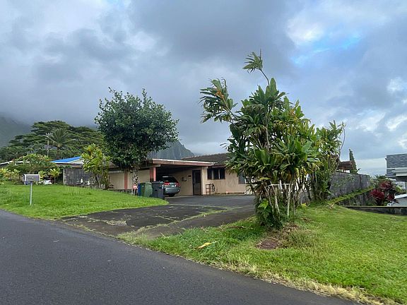 2nd image of 45-555 Halekou Rd