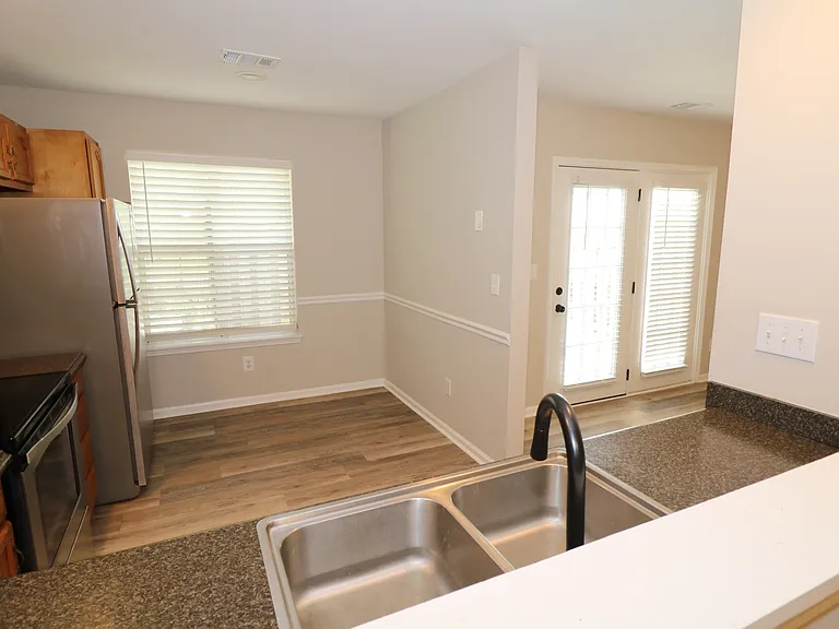 5878 Prescott Ct — Photo 6