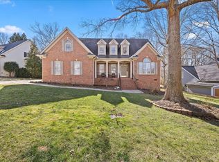 1001 Neuse Ridge Dr, Clayton, NC 27520