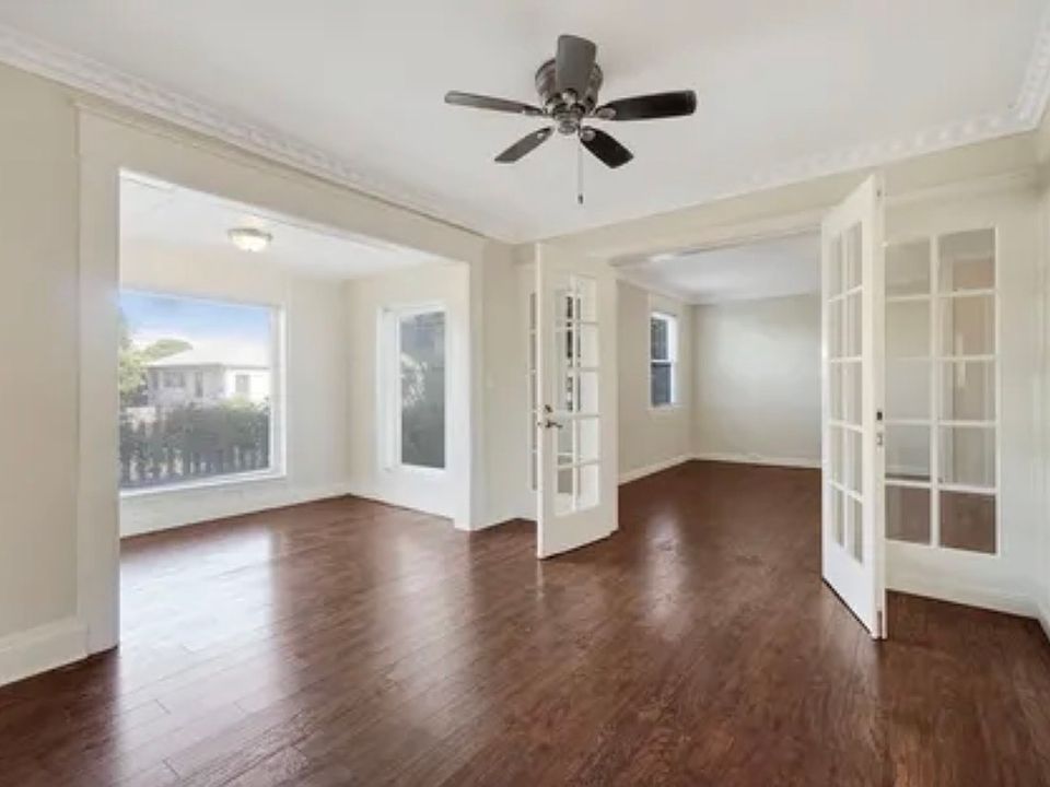 1st image of 943 Capitol St