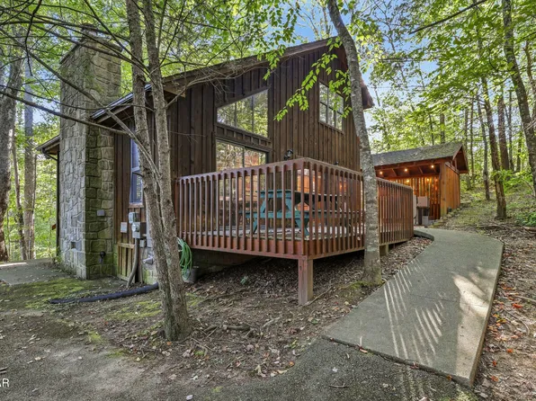 507 Eagle Trl, Gatlinburg, TN 37738