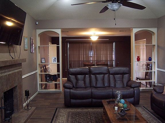 4th image of 6610 Woodridge St