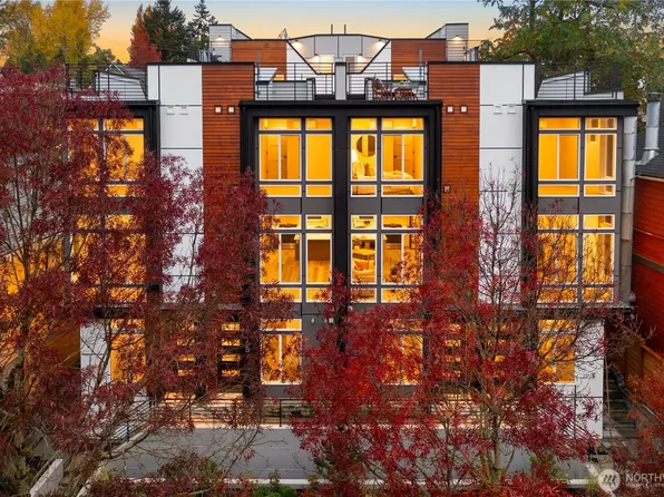 920 B N 35th Street, Seattle, WA 98103