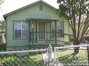 1st image of 222 E Lubbock St