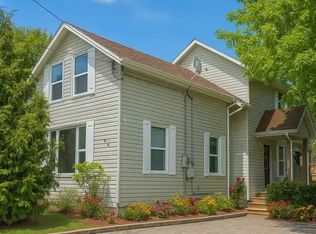 25 Ridout St #1A, Kawartha Lakes, ON K9V 2B3