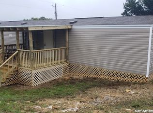 274 Caveside Dr, Canyon Lake, TX 78133