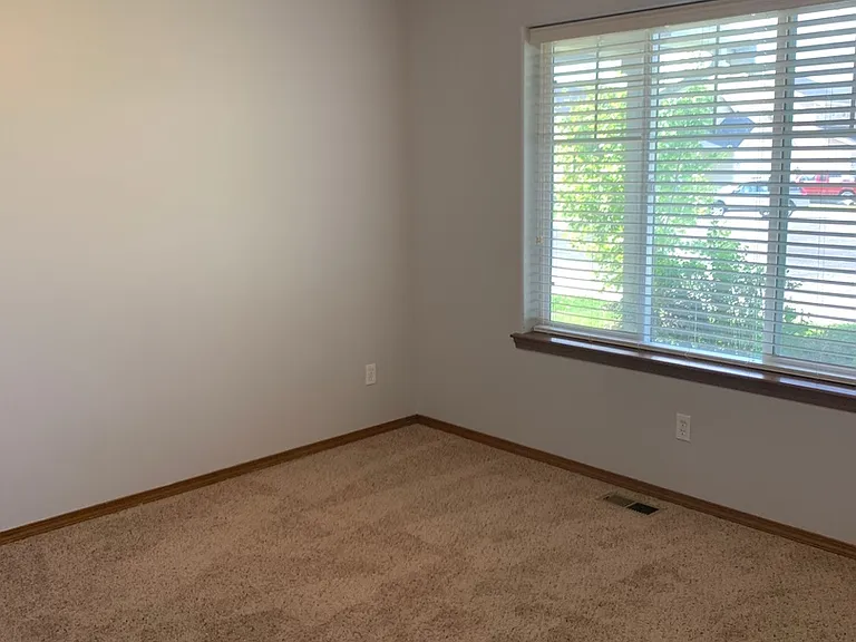 201 W Maci Ct — Photo 25