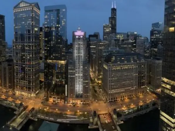 345 N Lasalle St #4504, Chicago, IL 60610