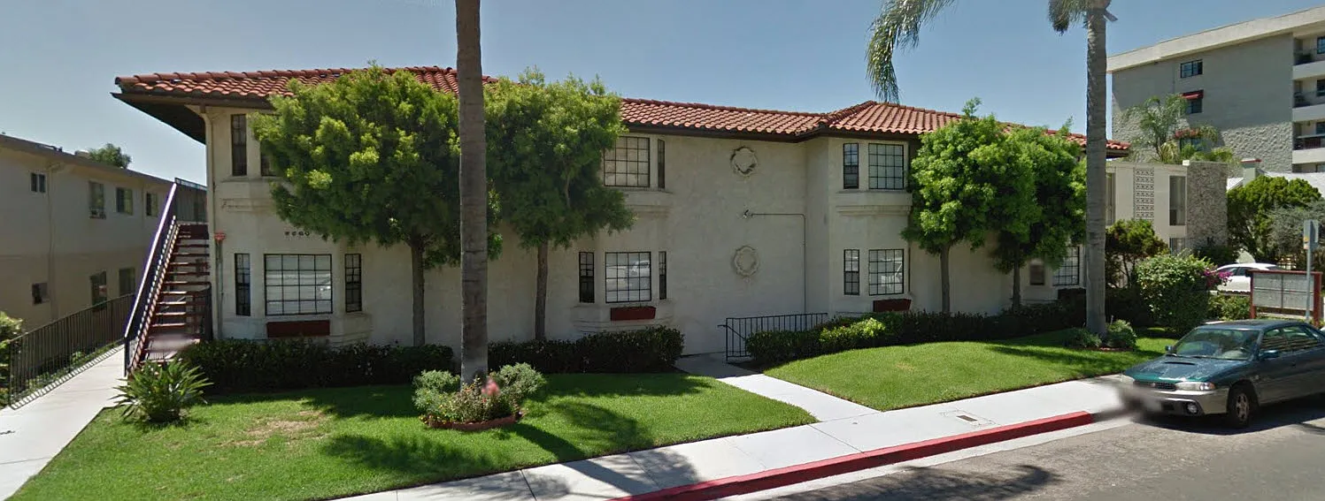 2 bed, 650 sqft, $2,450 — Photo 1