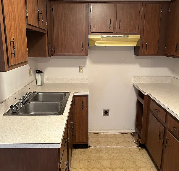 3245 Saric Ct #3F — Photo 2