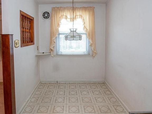 5th image of 6305 Edmund St
