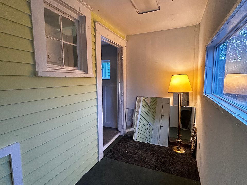 Entry room from entrance looking south.