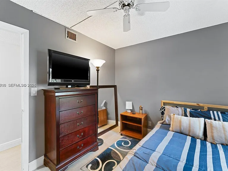 64 Wimbledon Lake Dr #64 — Photo 14