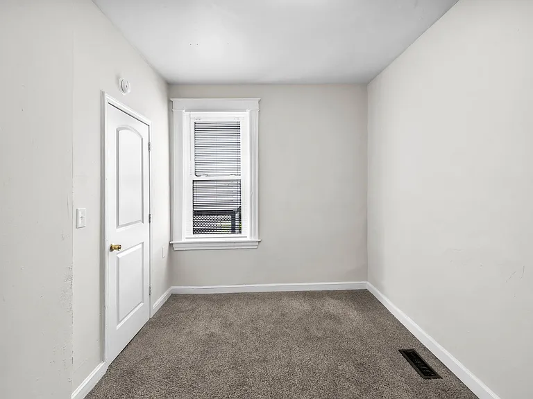 3955 Trevor Ave — Photo 13