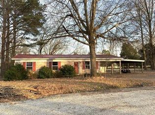 32 Shady Oaks Dr, Jackson, TN 38301