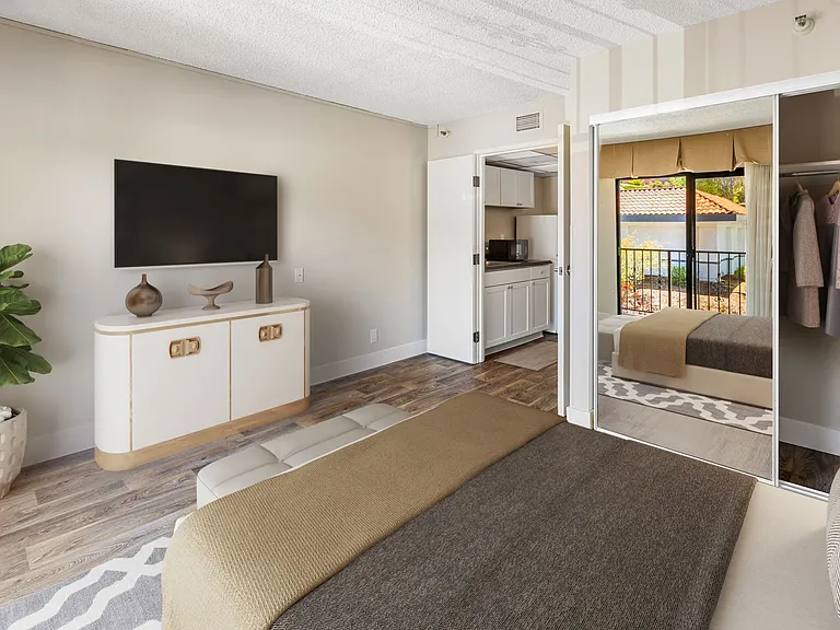 Bella Vista- — Photo 38