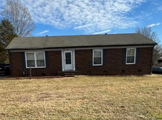 1165 Jonestown Rd, Winston Salem, NC 27103