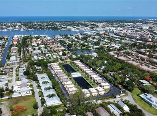 1155 Sandpiper St APT D4, Naples, FL 34102