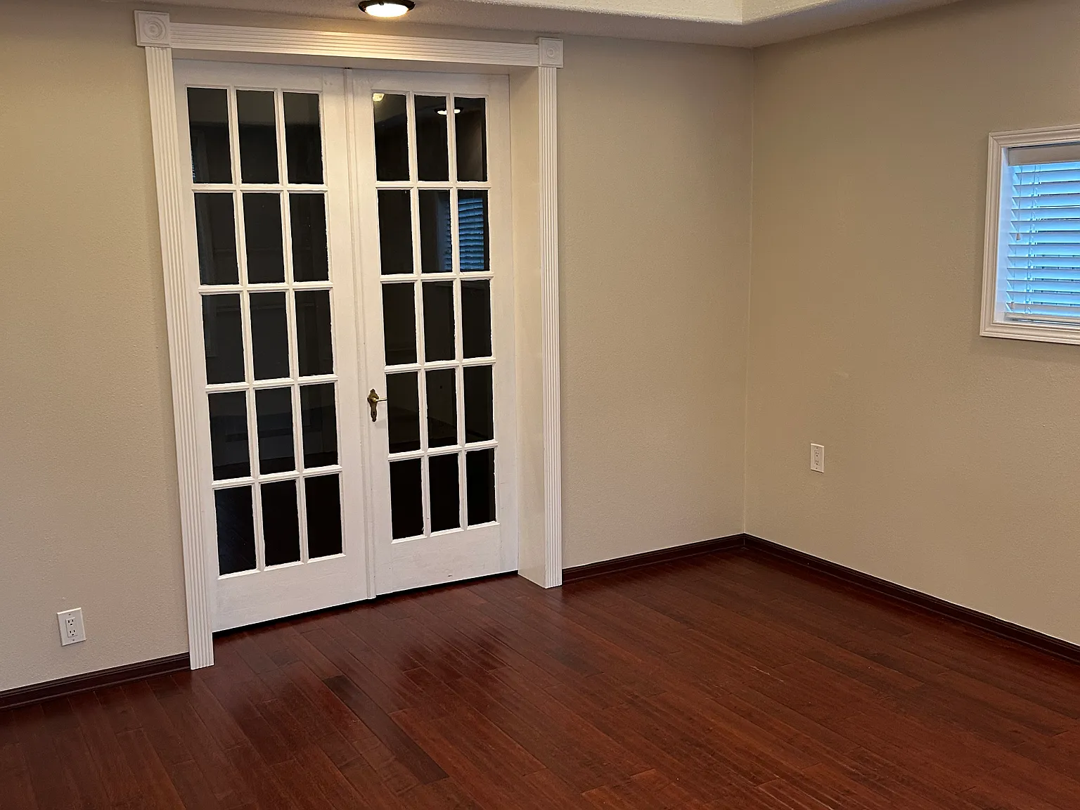4 bed, 1859 sqft, $2,200 — Photo 4
